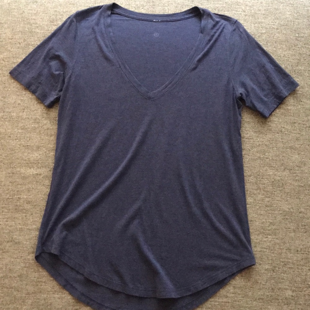 🍋 lululemon athletica short sleeve shirt navy